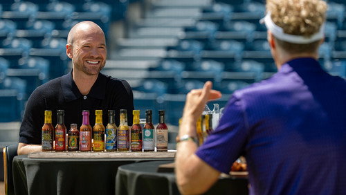 Hot Ones: Extra Heat 1. Sezon 1. Bölüm